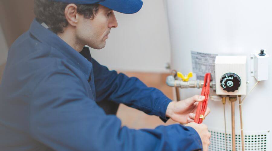 Local annual plumbing maintenance in Delavan, MN